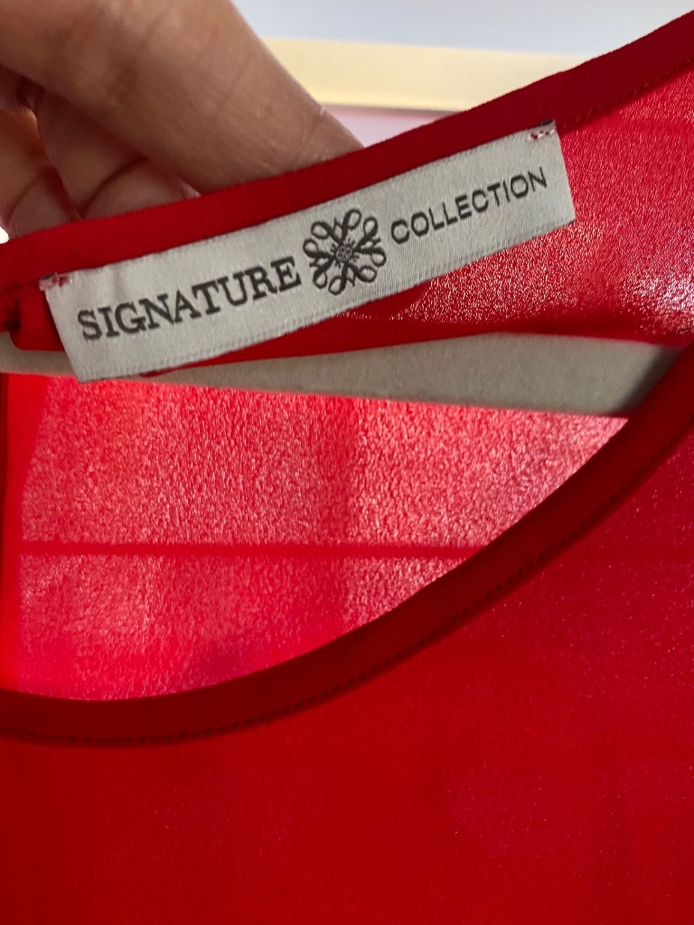 Avon Mark Signature Collection - Picture 9 of 9